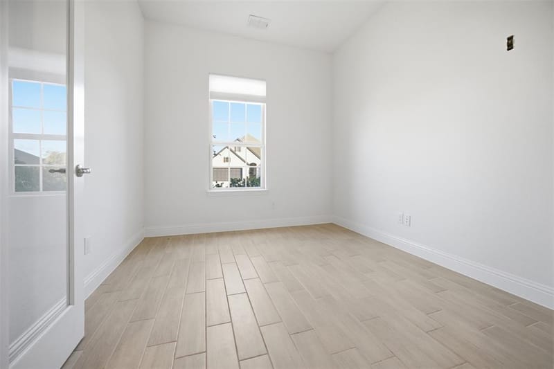 208 Sequoia Drive, Forney TX 75126 - Photo 5