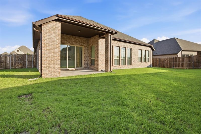 208 Sequoia Drive, Forney TX 75126 - Photo 38