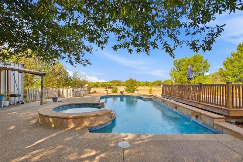 950 Johnson Bend Road, Weatherford TX 76088 - Photo 7
