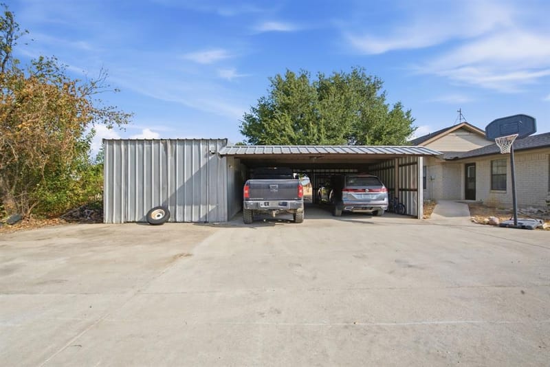 950 Johnson Bend Road, Weatherford TX 76088 - Photo 8