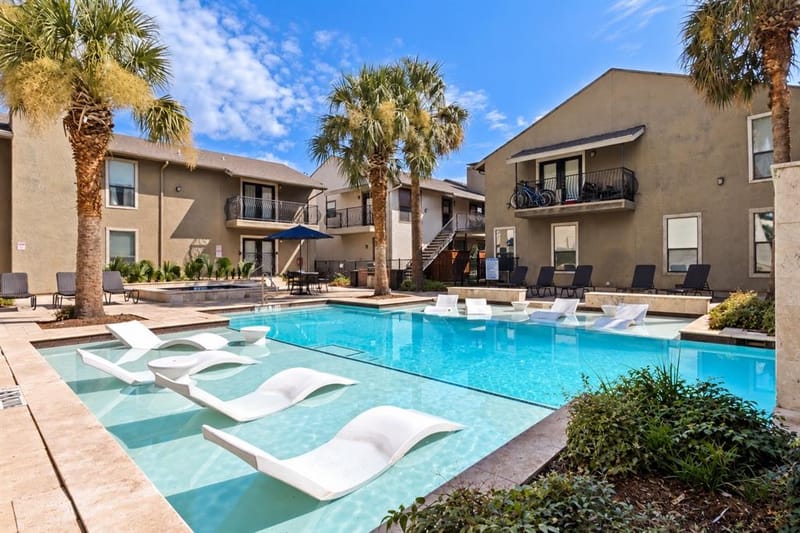 5806 Birchbrook Drive # 210, Dallas TX 75206