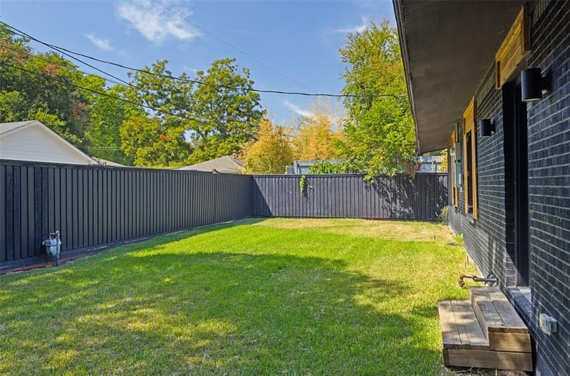 7210 Lehigh Drive, Dallas TX 75214 - Photo 22