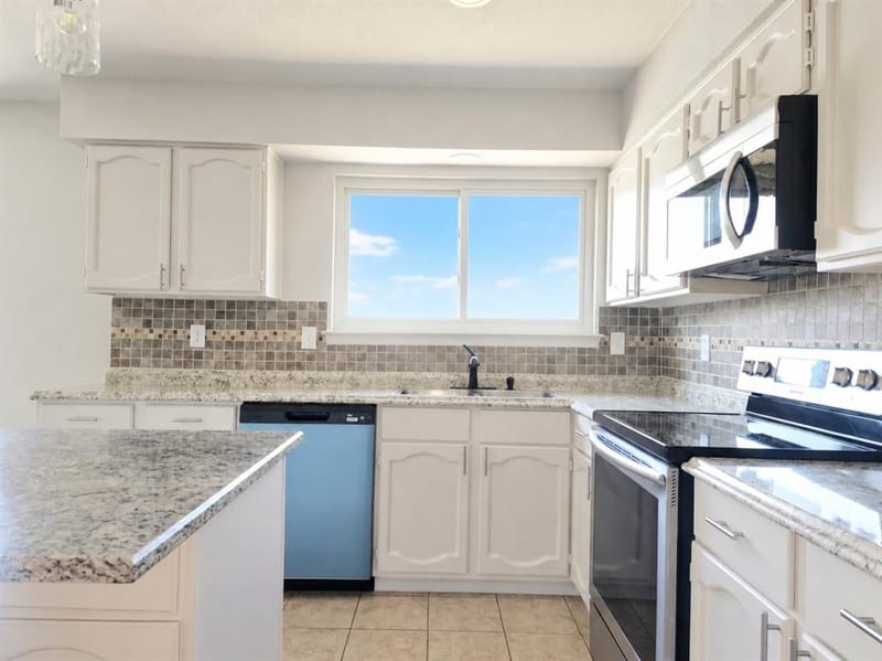 5300 Queenlily Court, Arlington TX 76018 - Photo 17