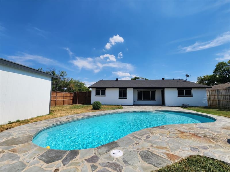 5300 Queenlily Court, Arlington TX 76018 - Photo 36