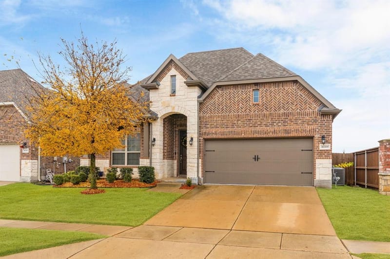 10309 Marathon Court, McKinney TX 75071 - Photo 2