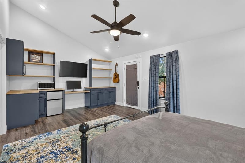 3911 Highgrove Drive, Dallas TX 75220 - Photo 29