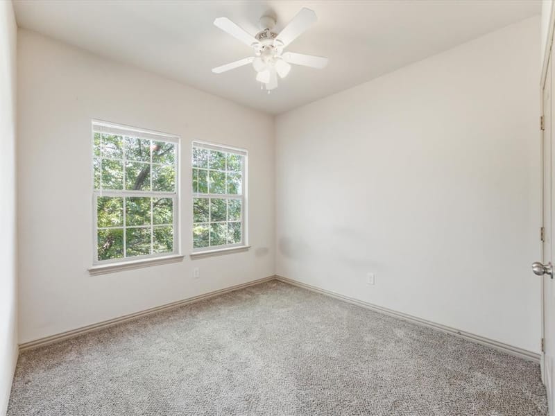 1530 Aldra Drive, Fort Worth TX 76120 - Photo 6