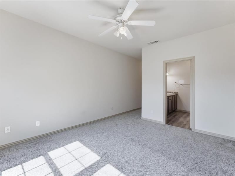 1530 Aldra Drive, Fort Worth TX 76120 - Photo 9