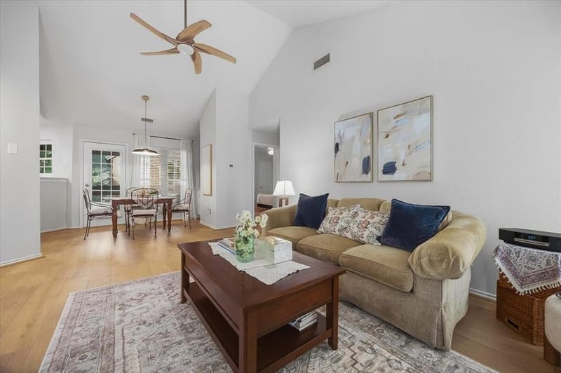 264 Jefferson Parkway, Fort Worth TX 76107 - Photo 5
