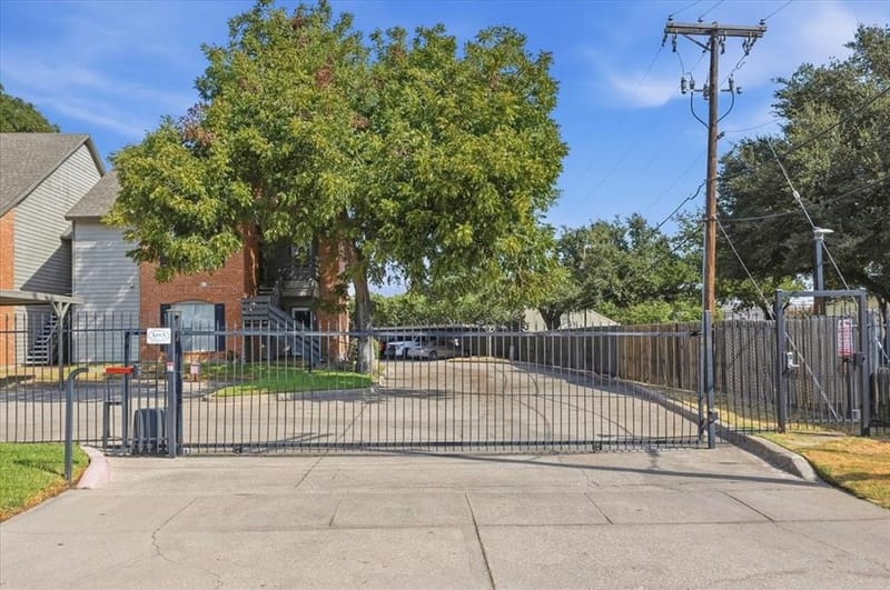 264 Jefferson Parkway, Fort Worth TX 76107 - Photo 31