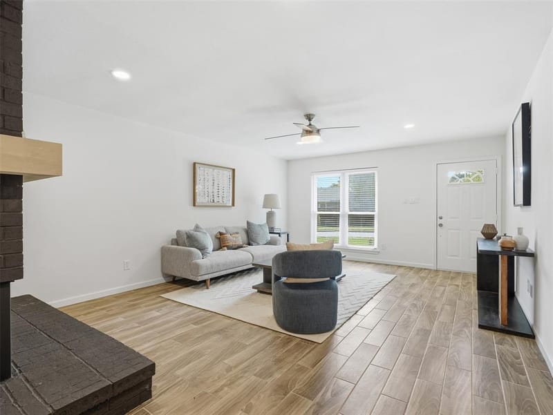 2409 Raintree Drive, Plano TX 75074 - Photo 4