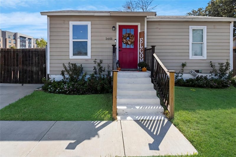 1601 Andrew Avenue, Fort Worth TX 76105 - Photo 4