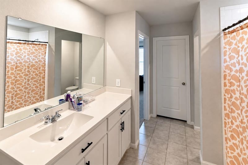 616 Sand Point Drive, Fort Worth TX 76131 - Photo 12