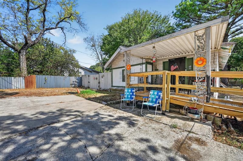 2216 Suewood Lane, Dallas TX 75217 - Photo 2