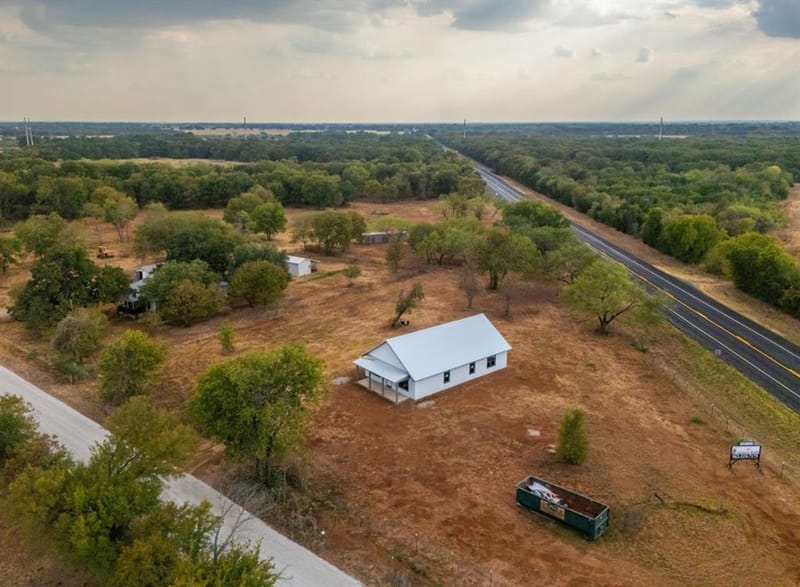 959 Hcr 2224 E, Aquilla TX 76622 - Photo 13