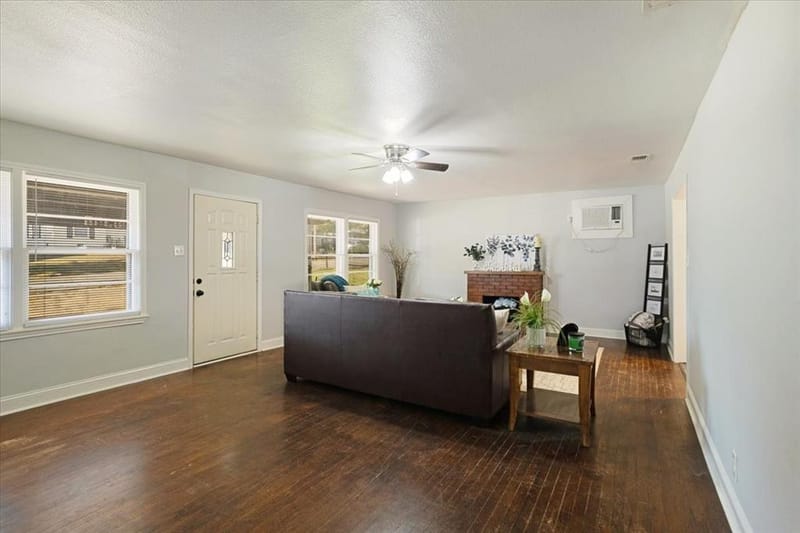 1721 Ridgewood Road, Denison TX 75020 - Photo 6