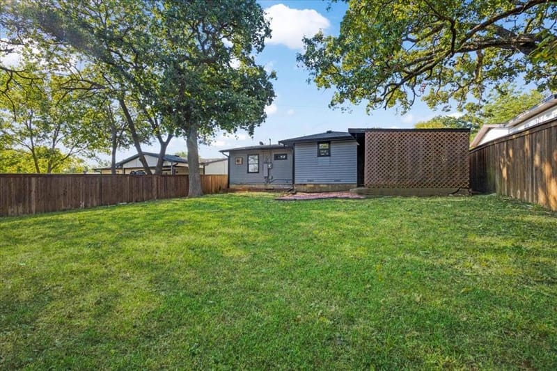 1721 Ridgewood Road, Denison TX 75020 - Photo 30