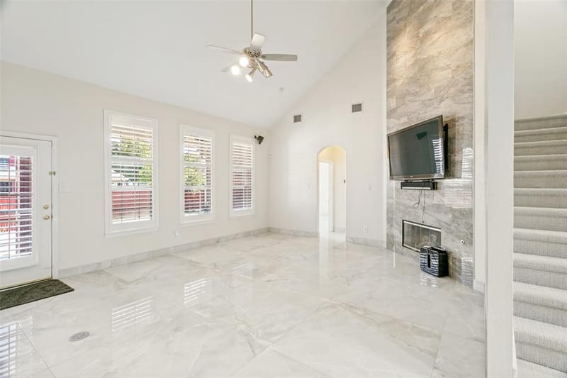 1224 Willowdale Lane, Irving TX 75063 - Photo 12