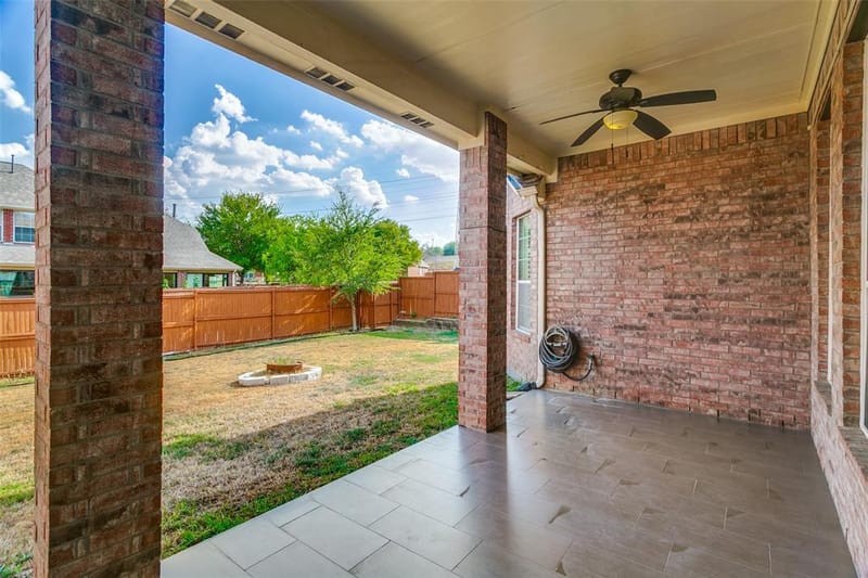 1224 Willowdale Lane, Irving TX 75063 - Photo 34