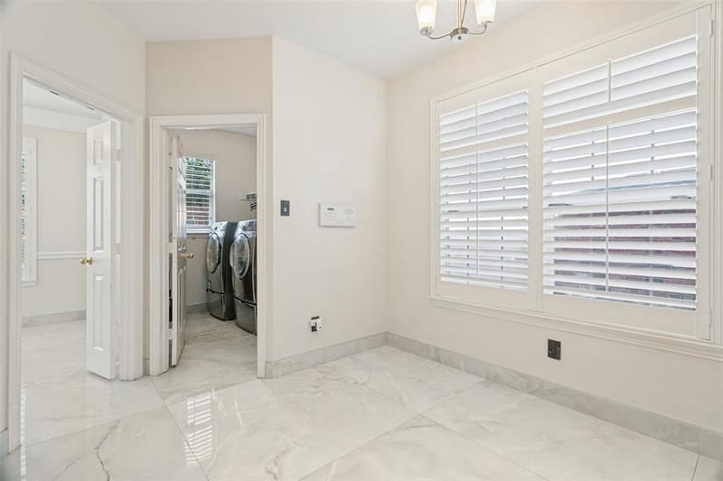 1224 Willowdale Lane, Irving TX 75063 - Photo 18