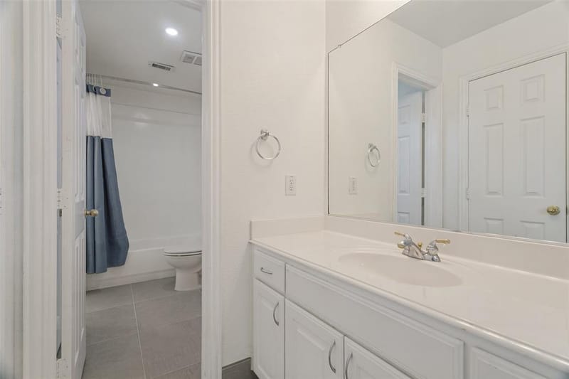 1224 Willowdale Lane, Irving TX 75063 - Photo 29