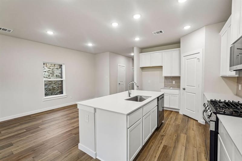 719 Carson Drive, Forney TX 75126 - Photo 8