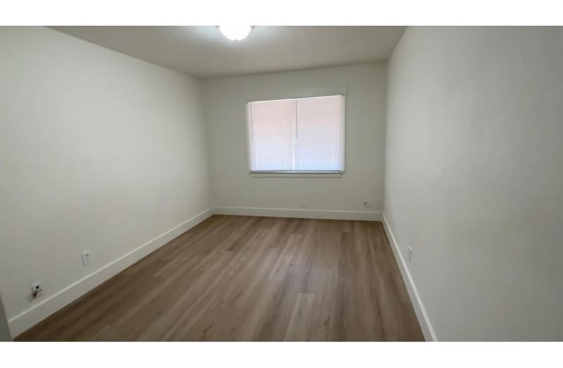 1014 Turner Street, Cleburne TX 76033 - Photo 4