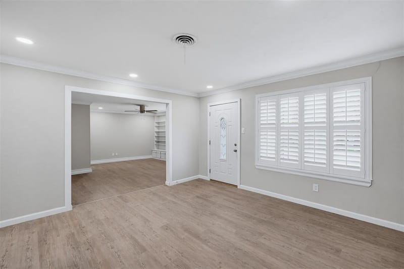 1312 E Mitchell Street, Arlington TX 76010 - Photo 8