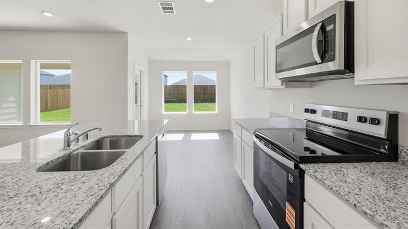 1916 Freeman Street, Tyler TX 75704 - Photo 7