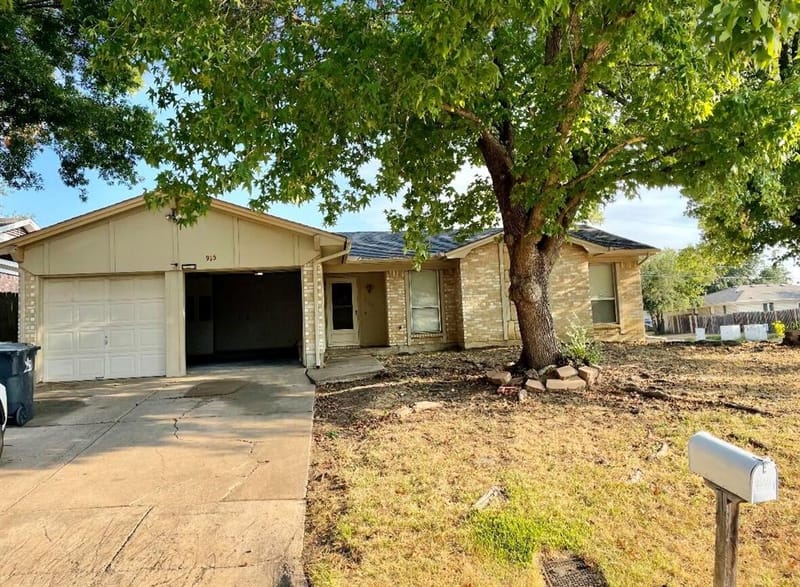 915 Lemontree Drive, Arlington TX 76017 - Photo 32