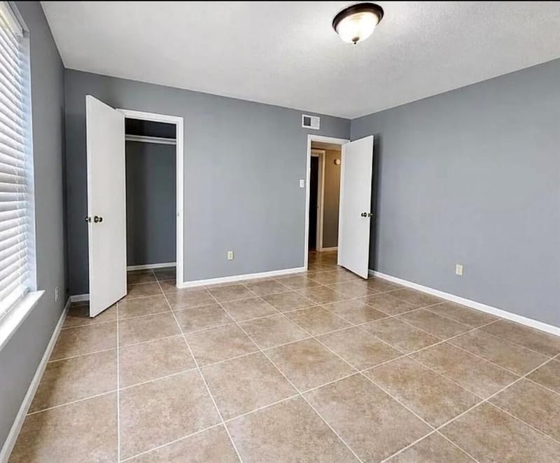 915 Lemontree Drive, Arlington TX 76017 - Photo 10