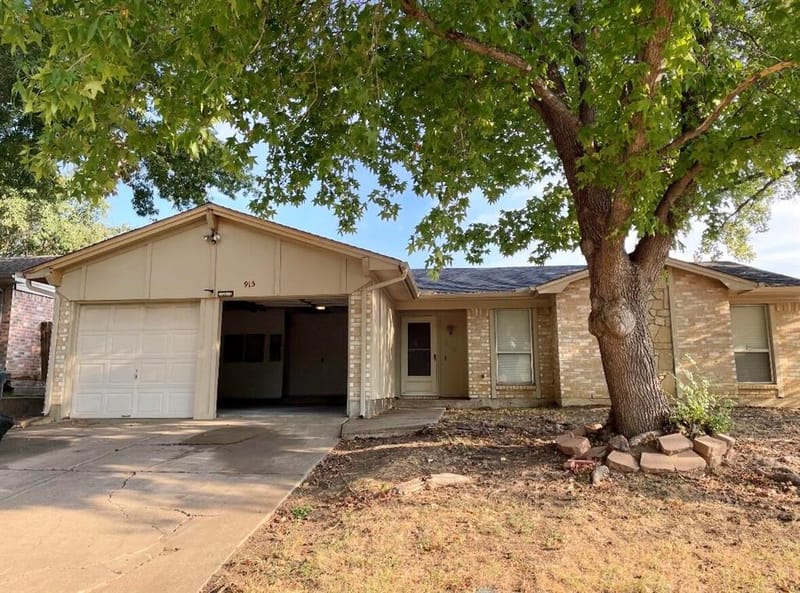 915 Lemontree Drive, Arlington TX 76017 - Photo 33