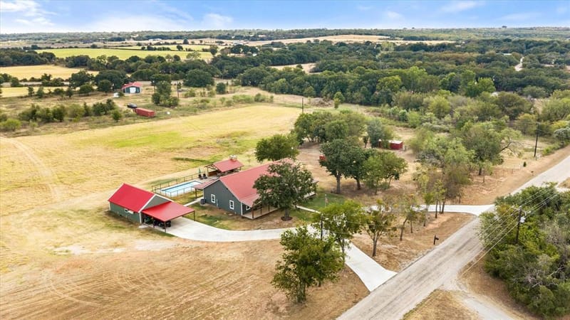 9739 Waldrup Road, Lipan TX 76462 - Photo 6