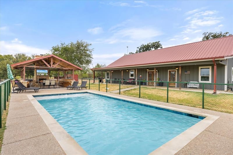 9739 Waldrup Road, Lipan TX 76462 - Photo 26