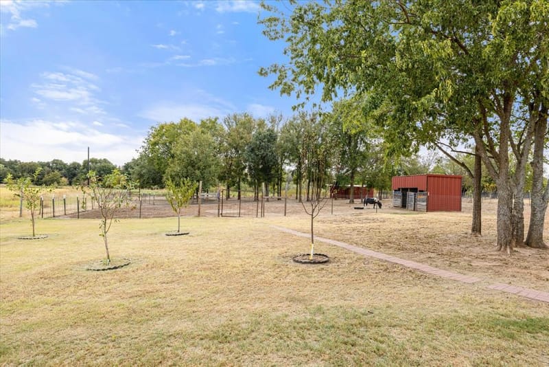 9739 Waldrup Road, Lipan TX 76462 - Photo 36