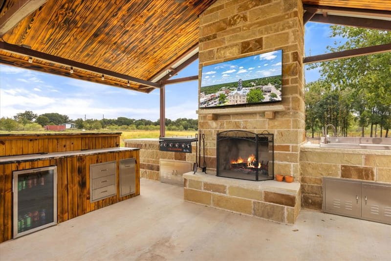 9739 Waldrup Road, Lipan TX 76462 - Photo 25