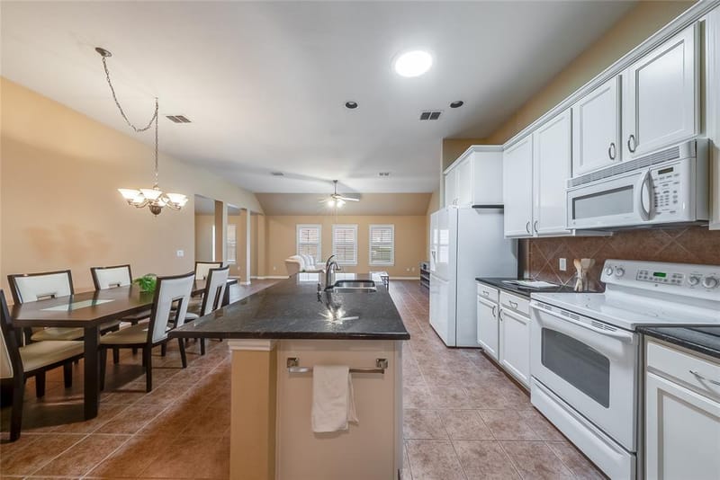 1307 Shinnecock Court, Fairview TX 75069 - Photo 6
