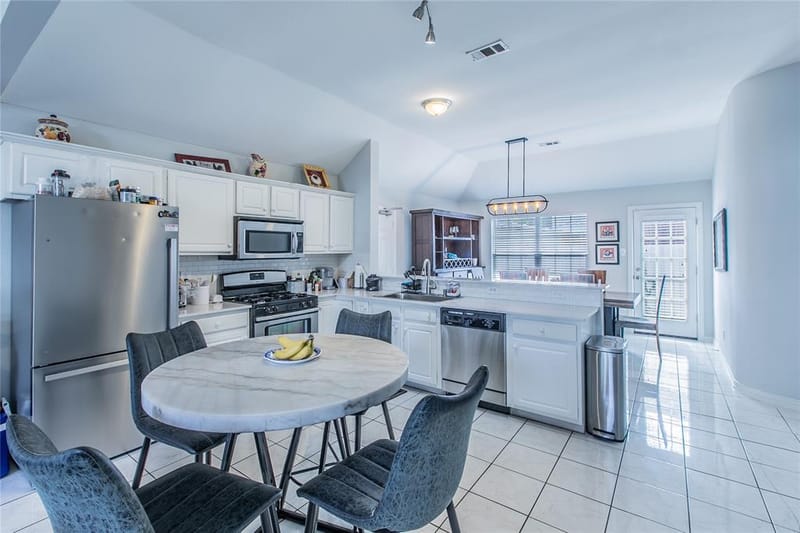 4720 San Jacinto Street, Dallas TX 75204 - Photo 6
