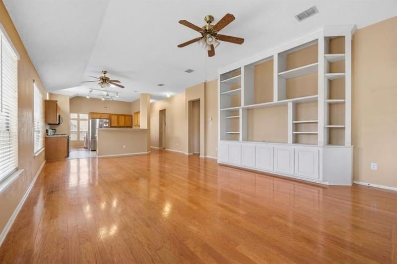 6712 Braeview Drive, Fort Worth TX 76137 - Photo 7