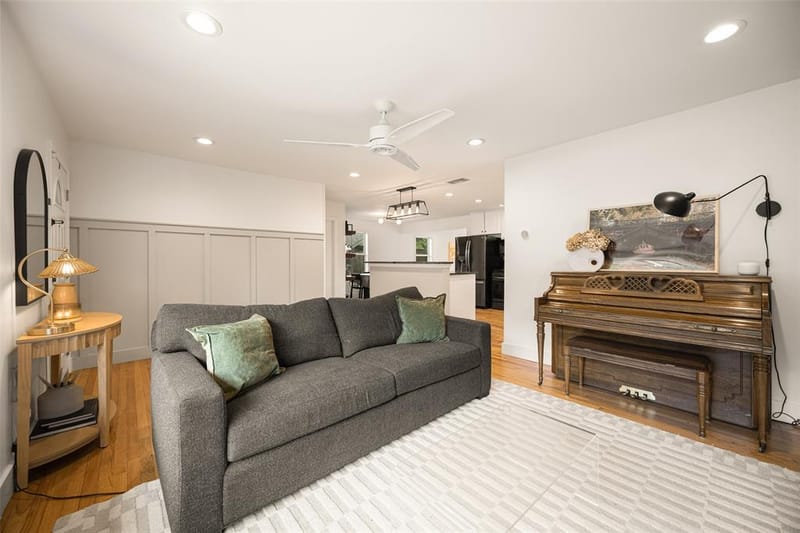 11207 Sinclair Avenue, Dallas TX 75218 - Photo 12