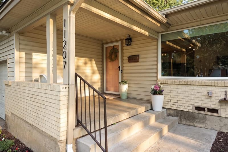 11207 Sinclair Avenue, Dallas TX 75218 - Photo 26