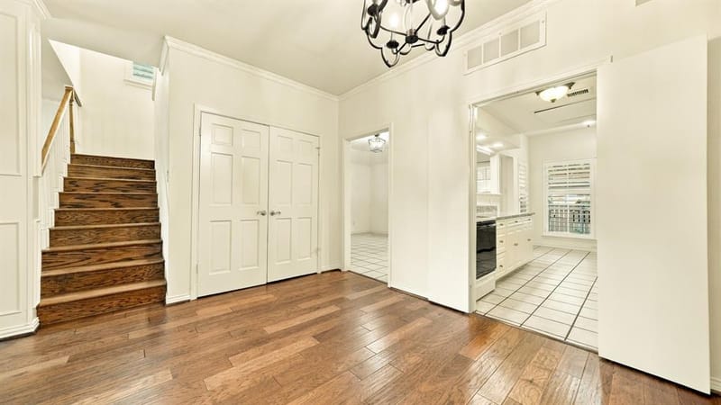 4325 Bellaire Drive S, Fort Worth TX 76109 - Photo 5