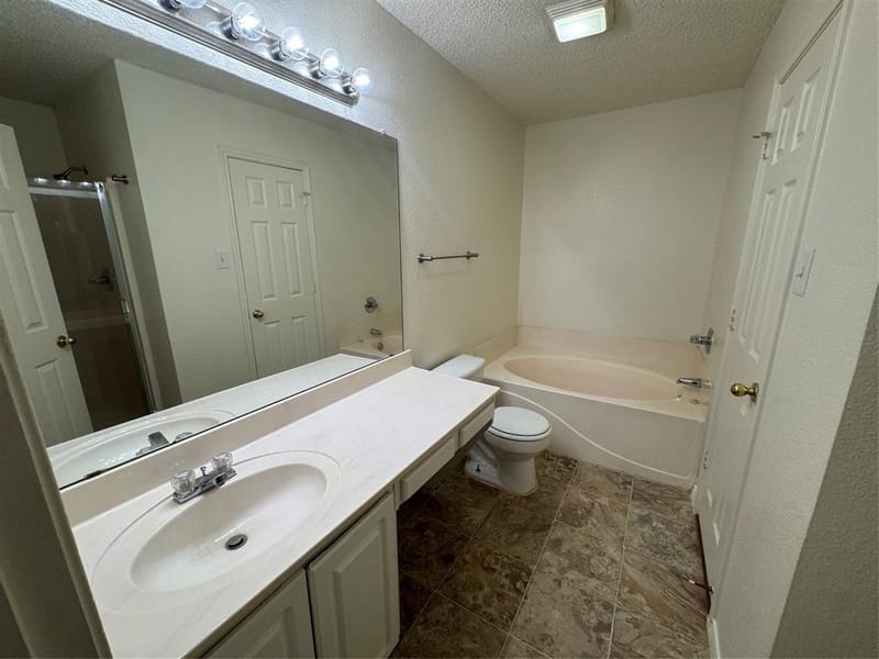 5728 Northfield Drive, Fort Worth TX 76179 - Photo 16