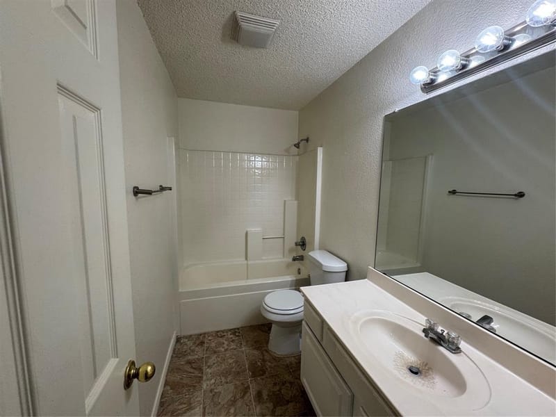 5728 Northfield Drive, Fort Worth TX 76179 - Photo 12