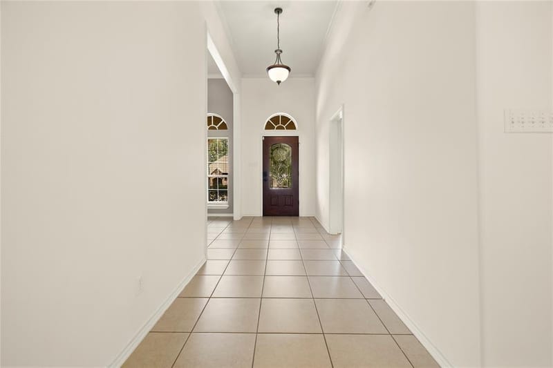 618 Huntwick Lane, Tyler TX 75703 - Photo 2