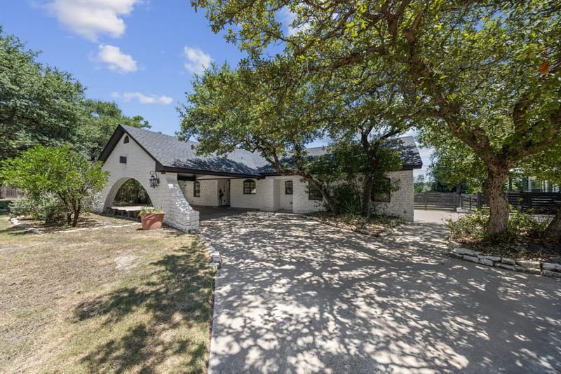 349 Arrowhead Point Road, Belton TX 76513 - Photo 3