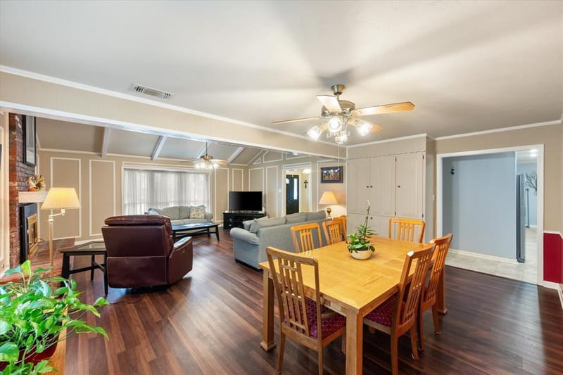 1001 Whispering Oak Court, Arlington TX 76012 - Photo 11