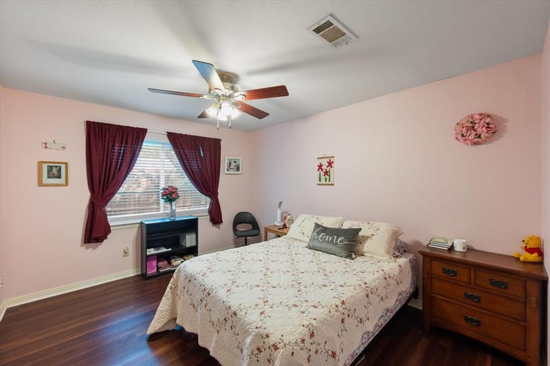 1001 Whispering Oak Court, Arlington TX 76012 - Photo 25