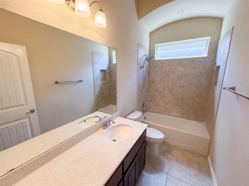 3912 Gennaker Drive, Denton TX 76210 - Photo 13