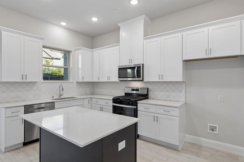 813 Heart Reef Road, Plano TX 75075 - Photo 5